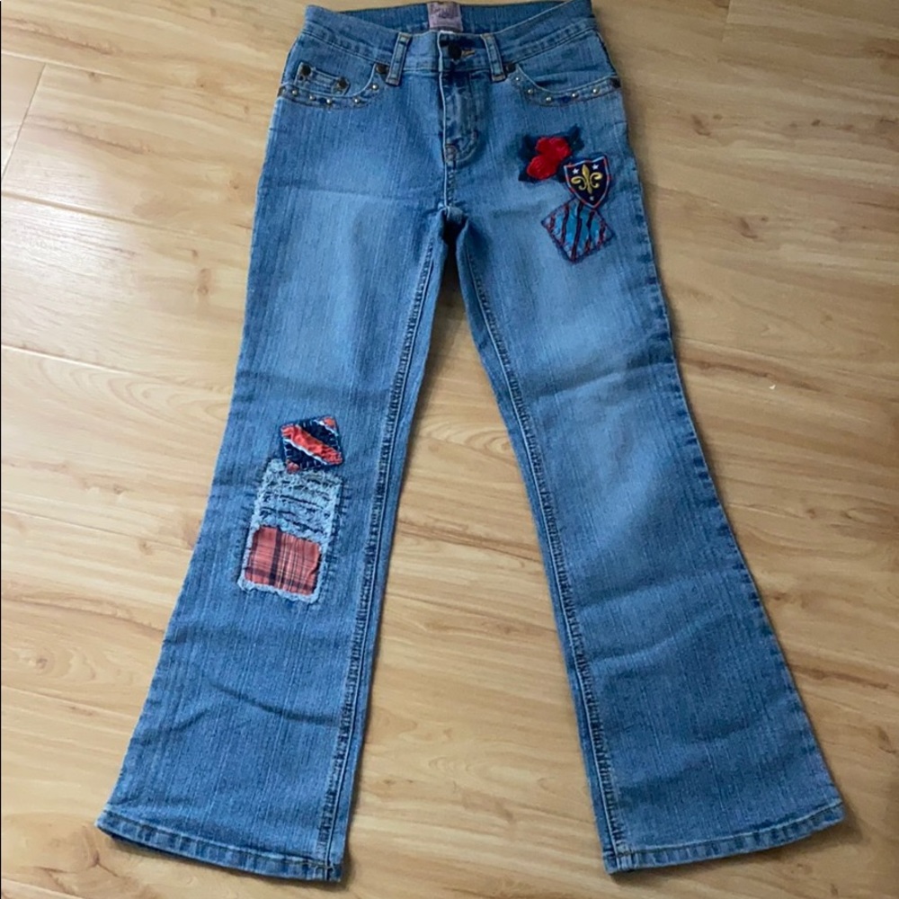 Vintage flare blue jeans with embroidery & patches